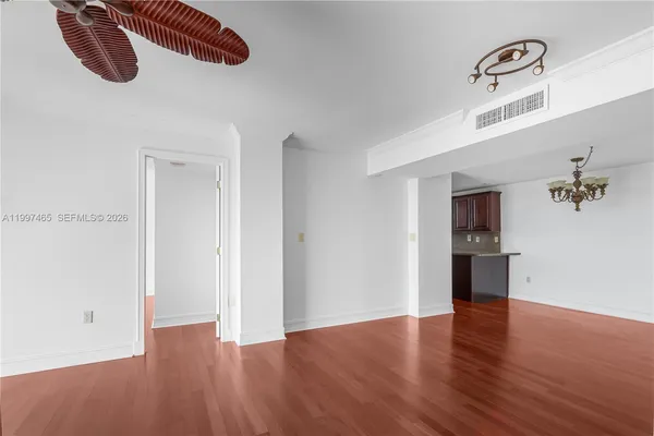 $2,495 | 2841 Northeast 163rd Street, Unit 1002, North Miami Beach, FL 33160