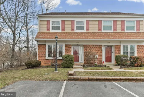 $350,000 | 1356 Putnam Boulevard, Unit 9, Wallingford, PA 19086