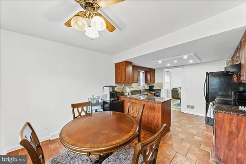 $350,000 | 1356 Putnam Boulevard, Unit 9, Wallingford, PA 19086