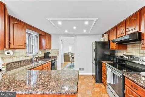 $350,000 | 1356 Putnam Boulevard, Unit 9, Wallingford, PA 19086