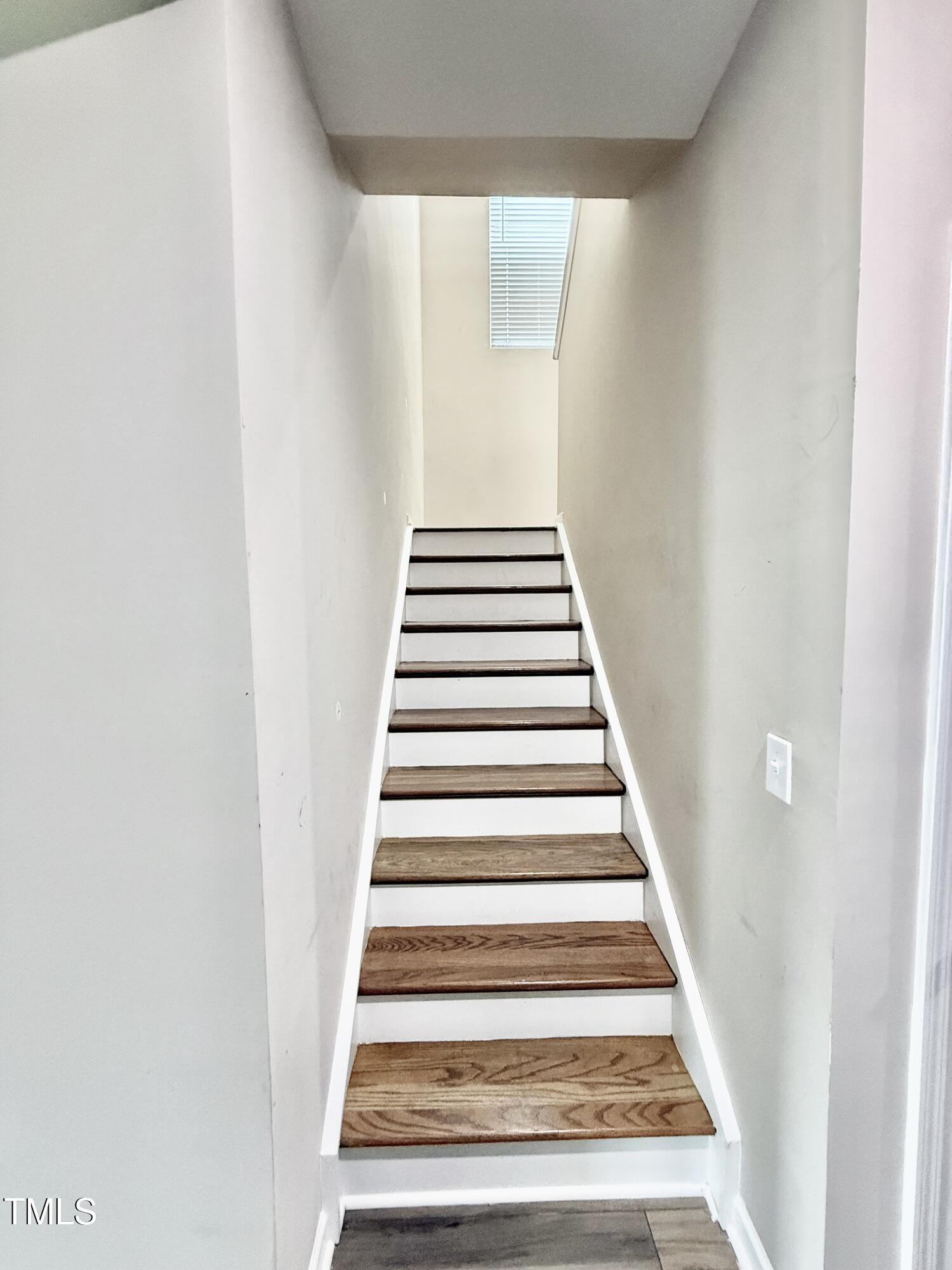 3904 Leeson Trail Raleigh, NC 27616 - Photo 19 of 43 a view of entryway
