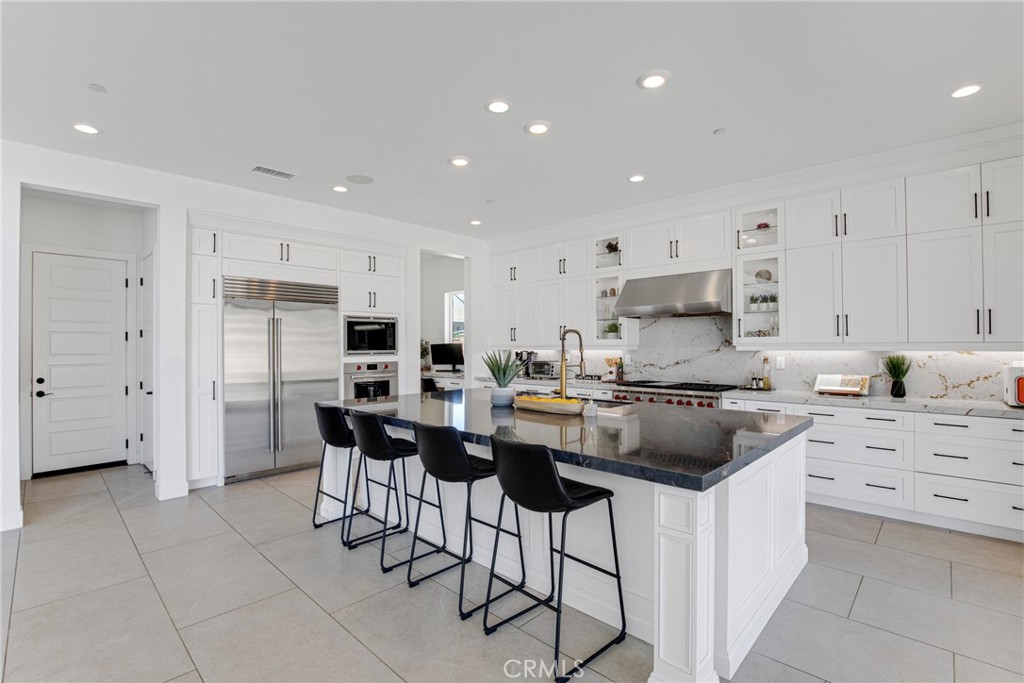 11944 Red Hawk Lane Porter Ranch, CA 91326 - Photo 10 of 40 Gallery Image 10