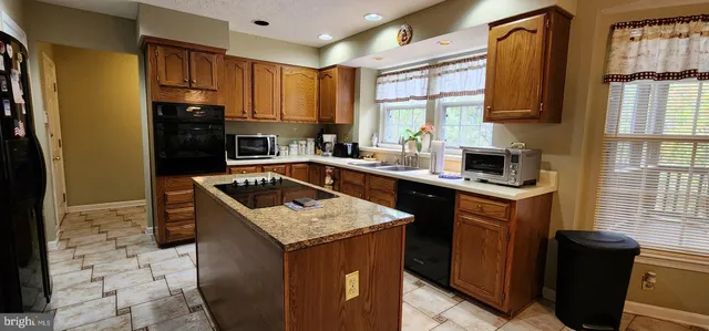 $775,000 | 18200 Littlebrooke Drive, Olney, MD 20832