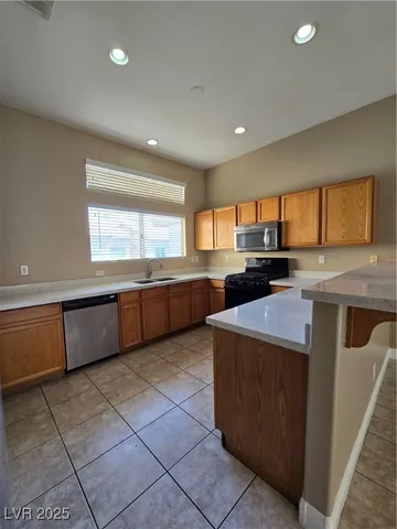 $2,000 | 4749 Big Draw Drive, North Las Vegas, NV 89031