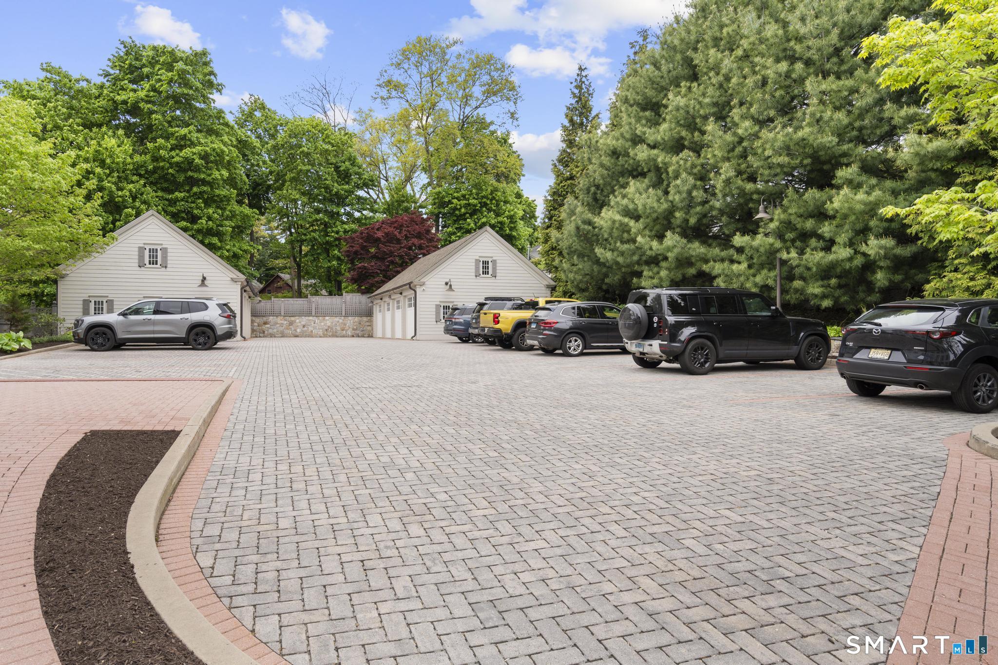 745 Boston Post Road, Unit 1 Darien, CT 06820 - Photo 6 of 32
