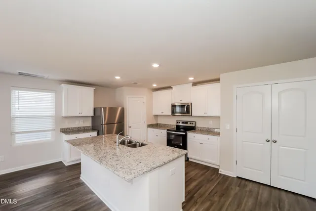 $1,795 | 328 Gourd Street, Zebulon, NC 27597