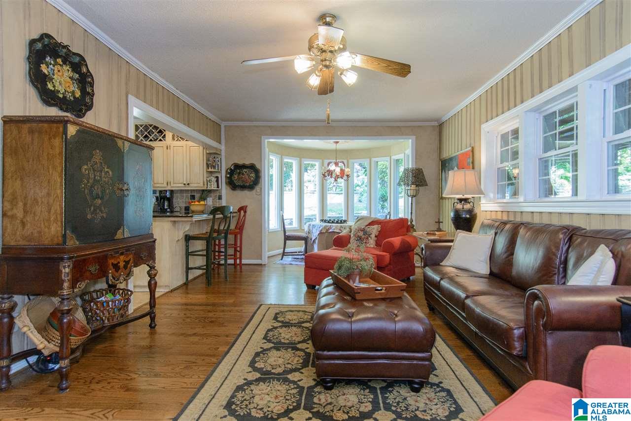 1724 Saulter Road Homewood, AL 35209 - Photo 18 of 49