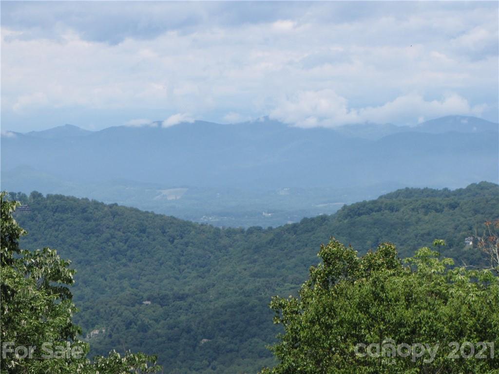99 Howland Road, Unit 24 Asheville, NC 28804 - Photo 4 of 19 Gallery Image 4