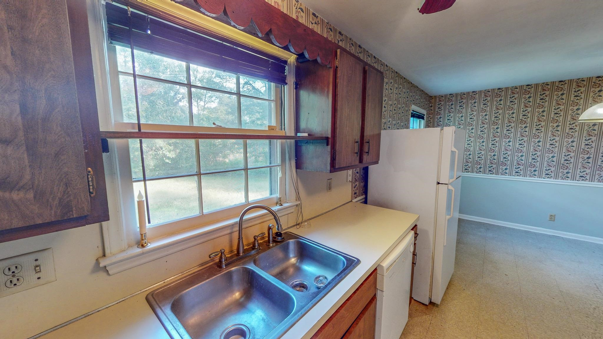 5516 Old NC 10 Durham, NC 27705 - Photo 11 of 26 a room with furniture and a window