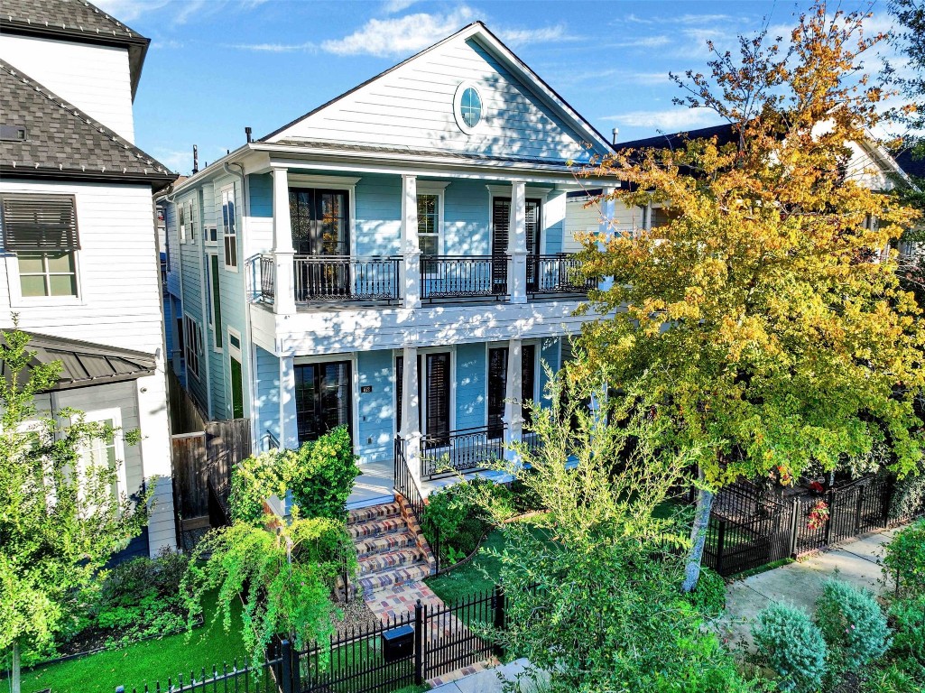 612 Rutland Street Houston, TX 77007 - Photo 2 of 45 Iconic Heights Charm. A quintessential Craftsman featuring a classic wide Southern porch and a freshly painted exterior. Move in with peace of mind knowing the home features a brand-new roof (2025) and energy-efficient triple-pane windows.