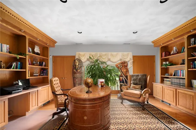 $5,900 | 633 Chestnut Hill Road, Glocester, RI 02814