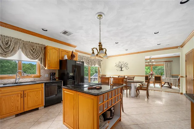 $5,900 | 633 Chestnut Hill Road, Glocester, RI 02814