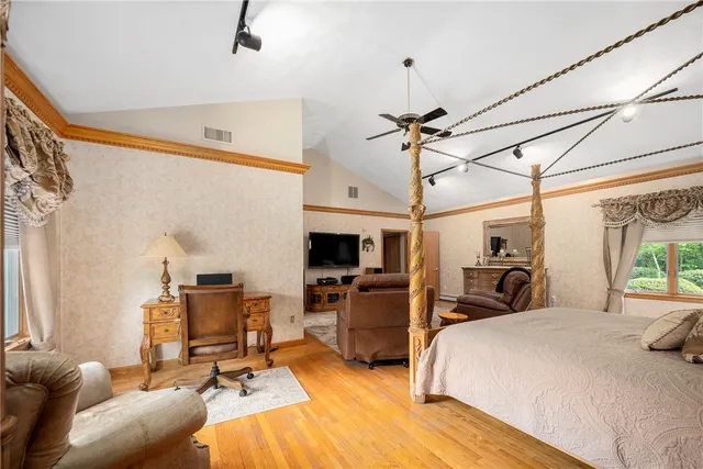 $5,900 | 633 Chestnut Hill Road, Glocester, RI 02814