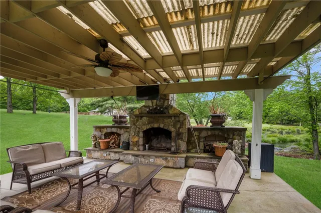 $5,900 | 633 Chestnut Hill Road, Glocester, RI 02814