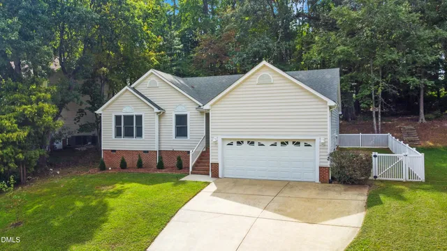 $465,000 | 110 Penchant Court, Cary, NC 27513