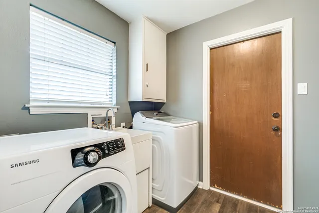 $299,990 | 3610 Larkhill Lane, San Antonio, TX 78228