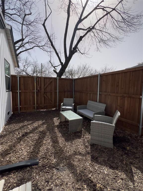 1007 Gallagher Street Dallas, TX 75212 - Photo 15 of 19