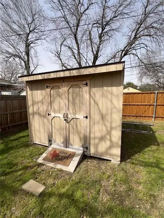 $2,550 | 1007 Gallagher Street, Dallas, TX 75212