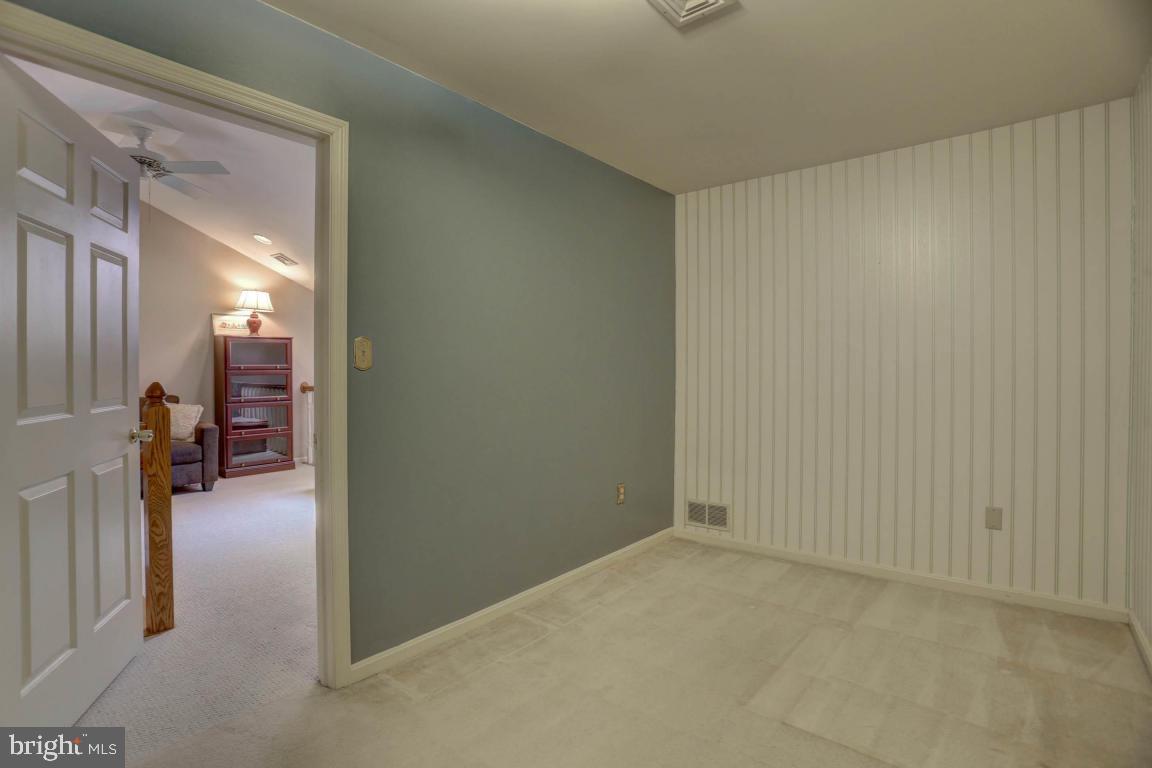 20 Amberly Way Lititz, PA 17543 - Photo 30 of 34