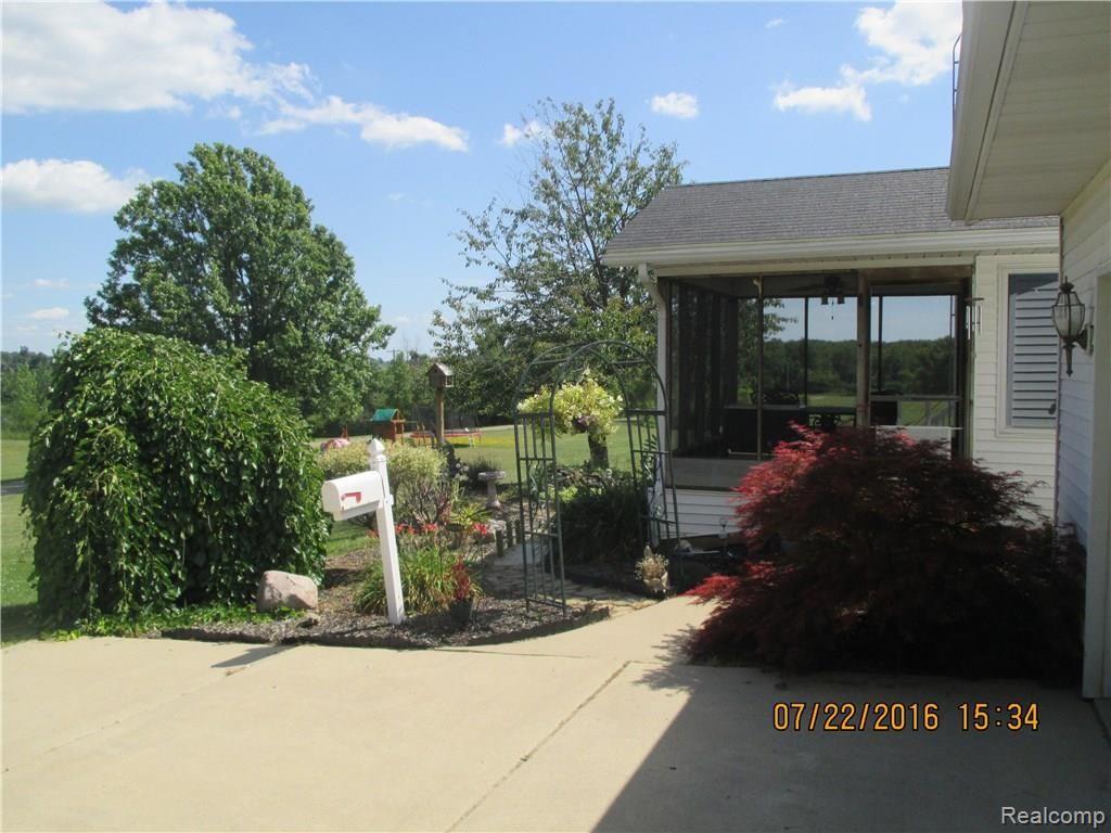 4067 Haight Road Clifford, MI 48727 - Photo 6 of 23