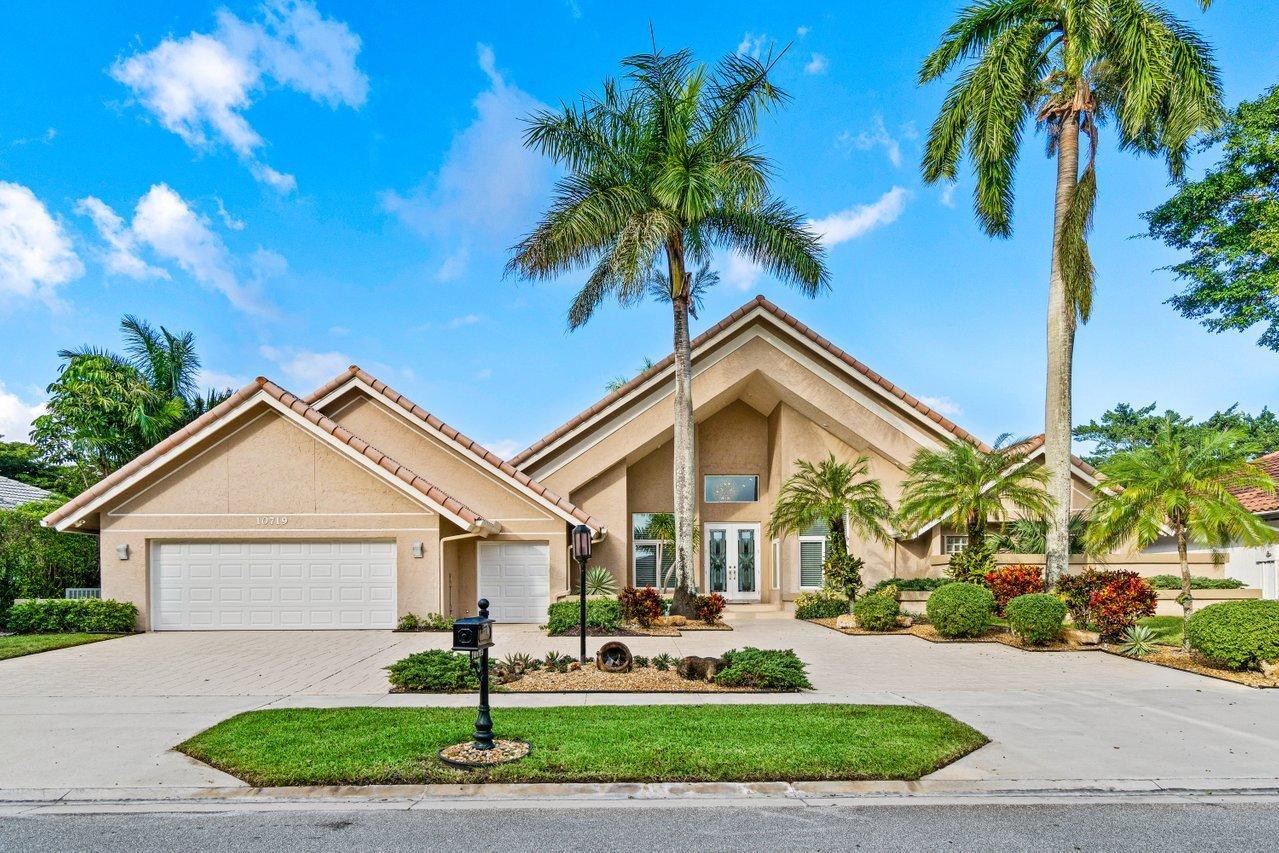 10719 Stonebridge Boulevard Boca Raton, FL 33498 - Photo 5 of 55 Front Exterior