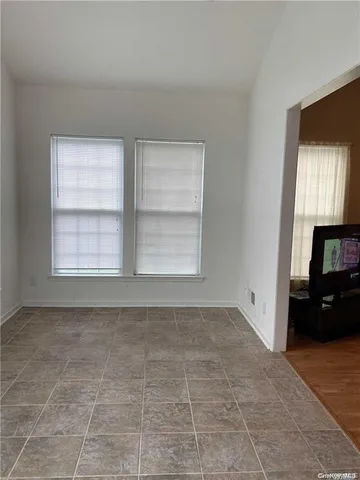 $4,300 | 87 Louden Loop, Mount Sinai, NY 11766