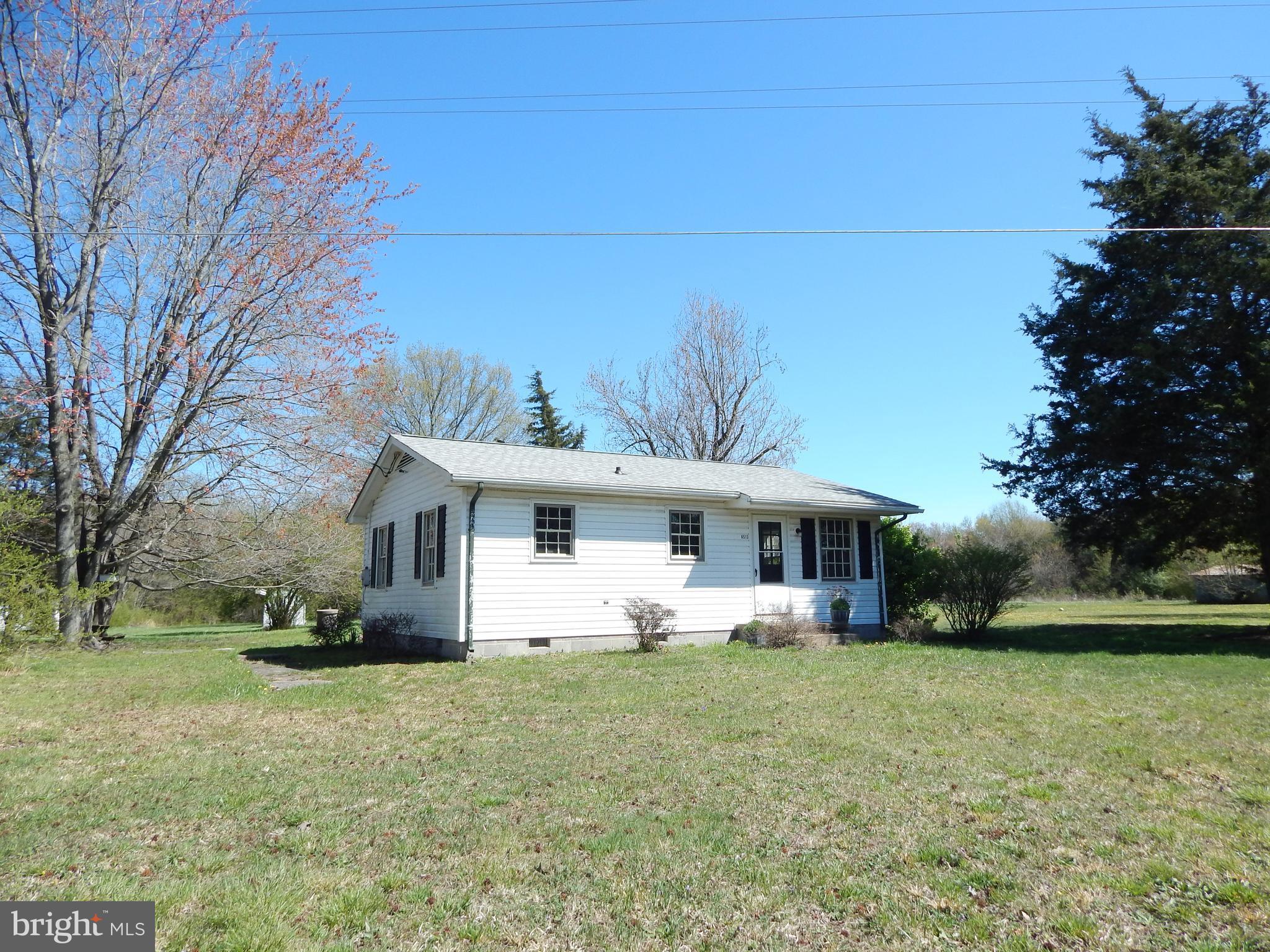 6513 South Roxbury Mill Road Woodford, VA 22580 - Photo 1 of 14 Exterior (Front)