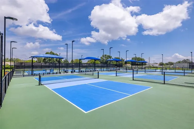 $1,650 | 946 Virginia Street, Unit 207, Dunedin, FL 34698