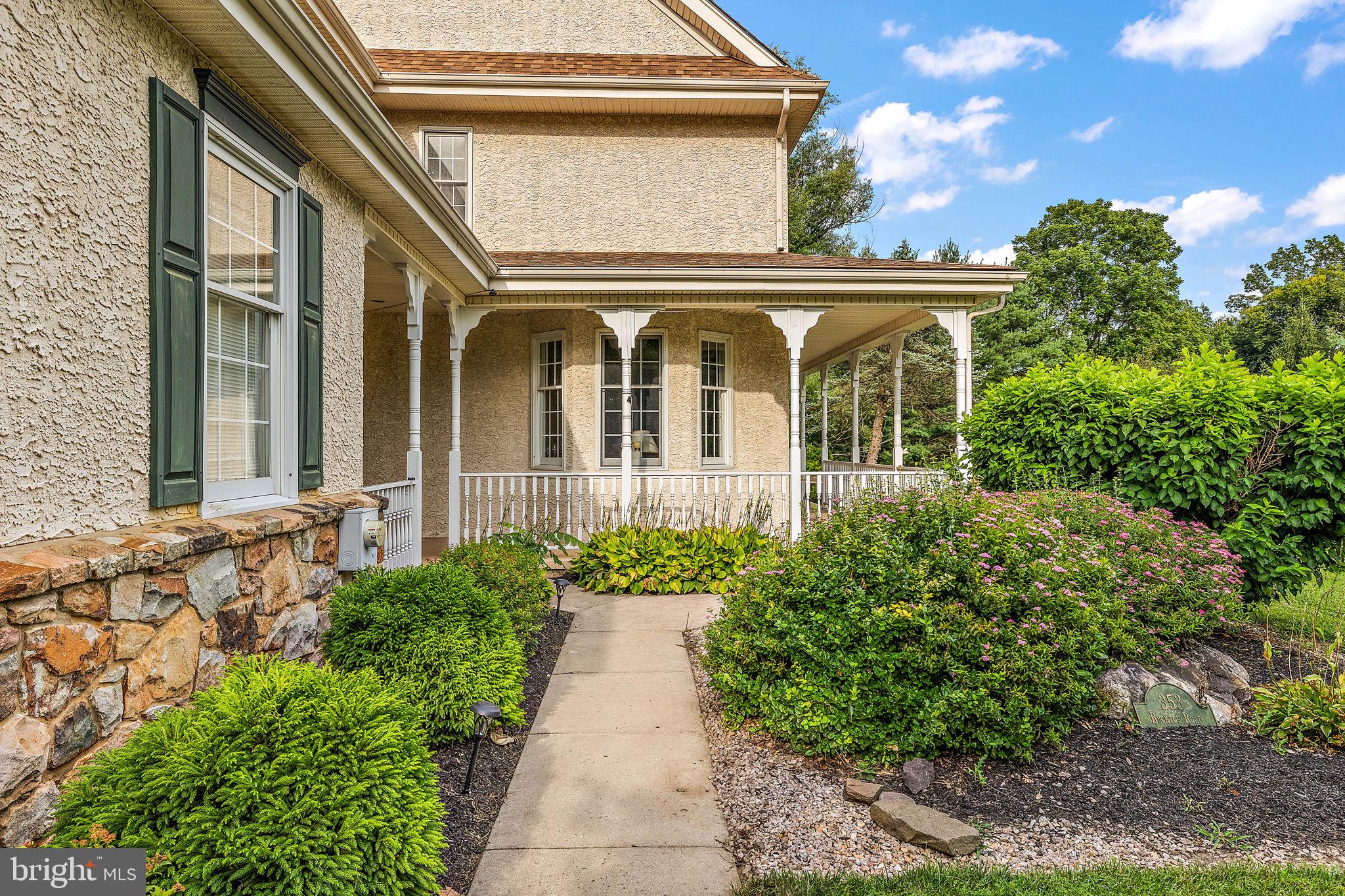 353 Buck Toe Road Avondale, PA 19311 - Photo 4 of 55 Gallery Image 4