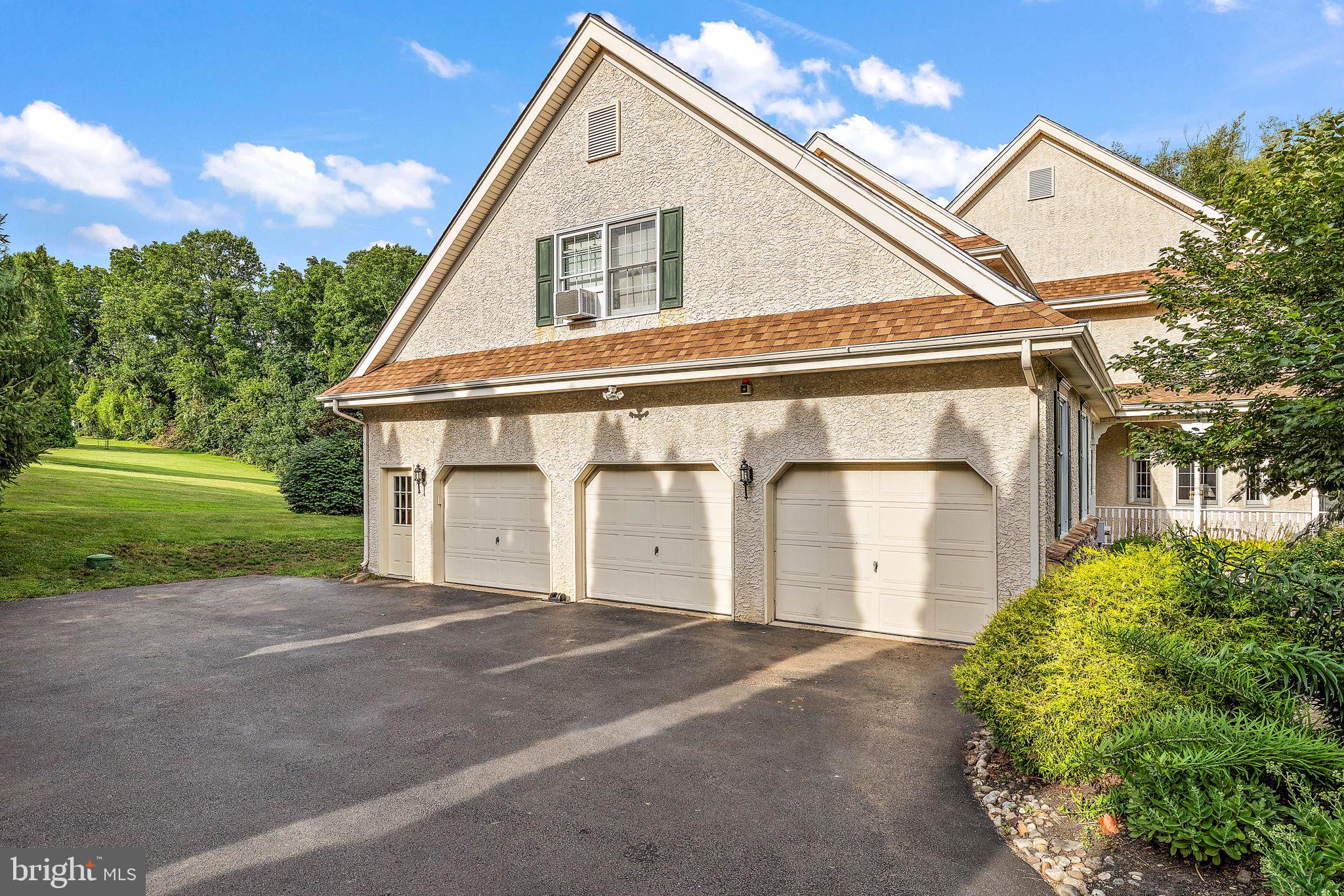 353 Buck Toe Road Avondale, PA 19311 - Photo 5 of 55 Gallery Image 5