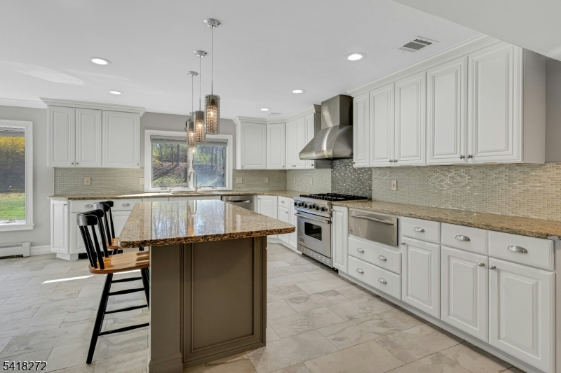 21 Hewlett Road Montville, NJ 07082 - Photo 11 of 47