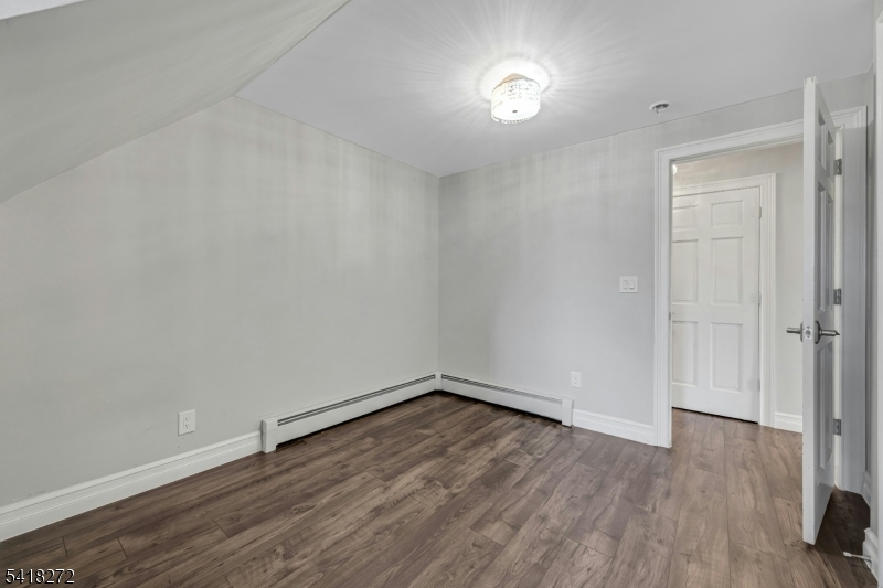 21 Hewlett Road Montville, NJ 07082 - Photo 31 of 47