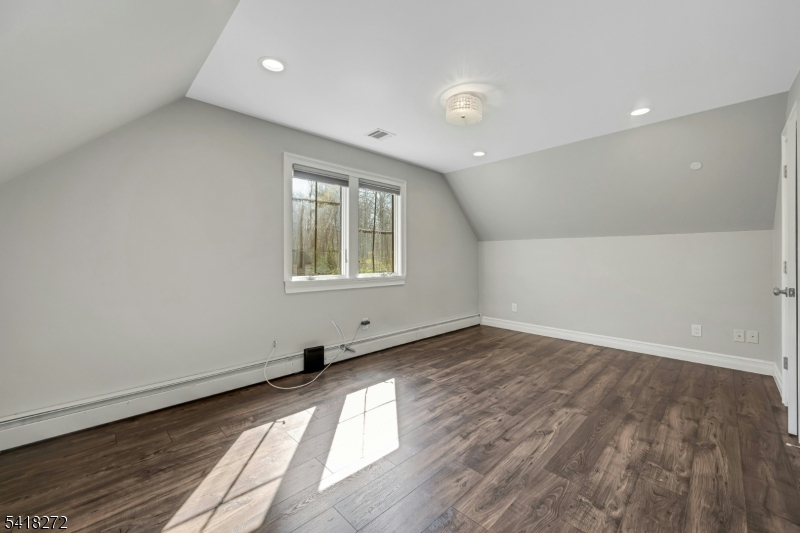 21 Hewlett Road Montville, NJ 07082 - Photo 32 of 47