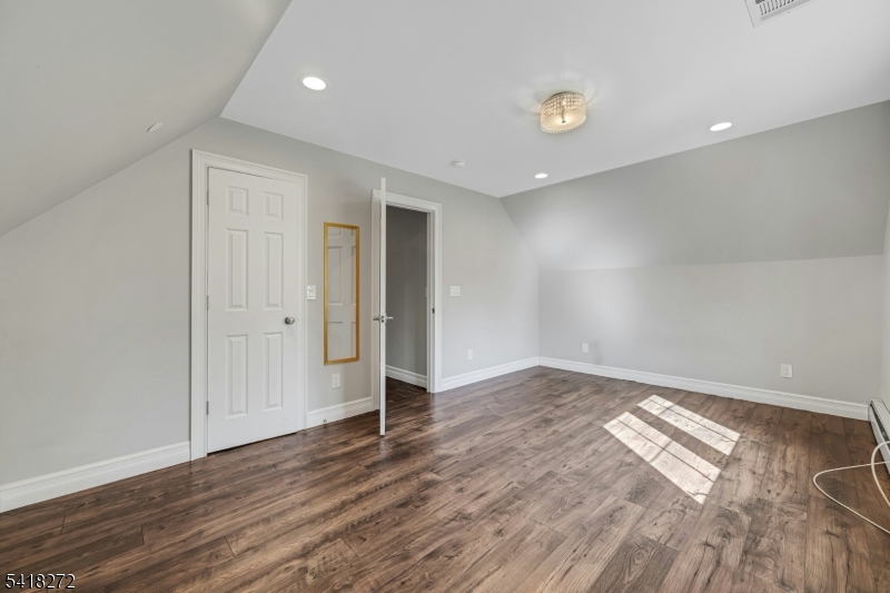 21 Hewlett Road Montville, NJ 07082 - Photo 33 of 47