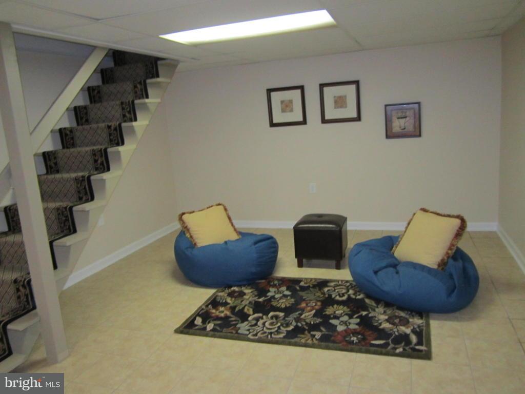 744 Robin Road Lancaster, PA 17601 - Photo 21 of 24 Gallery Image 21