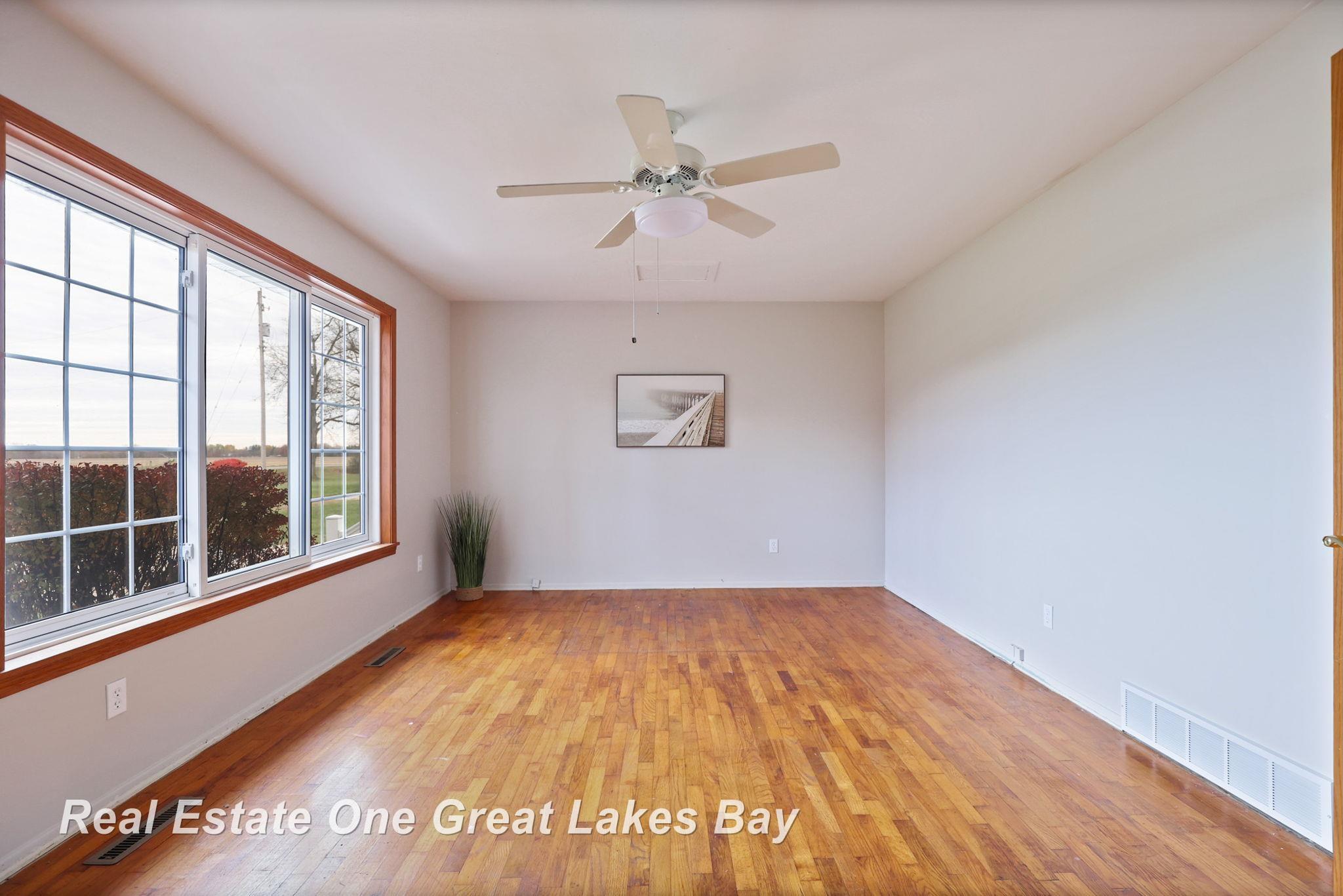 10210 South Brennan Road Brant, MI 48614 - Photo 27 of 62 50193605-8654e784-ce2b-43e9-a7cf-a08df32cf2ae.JPG