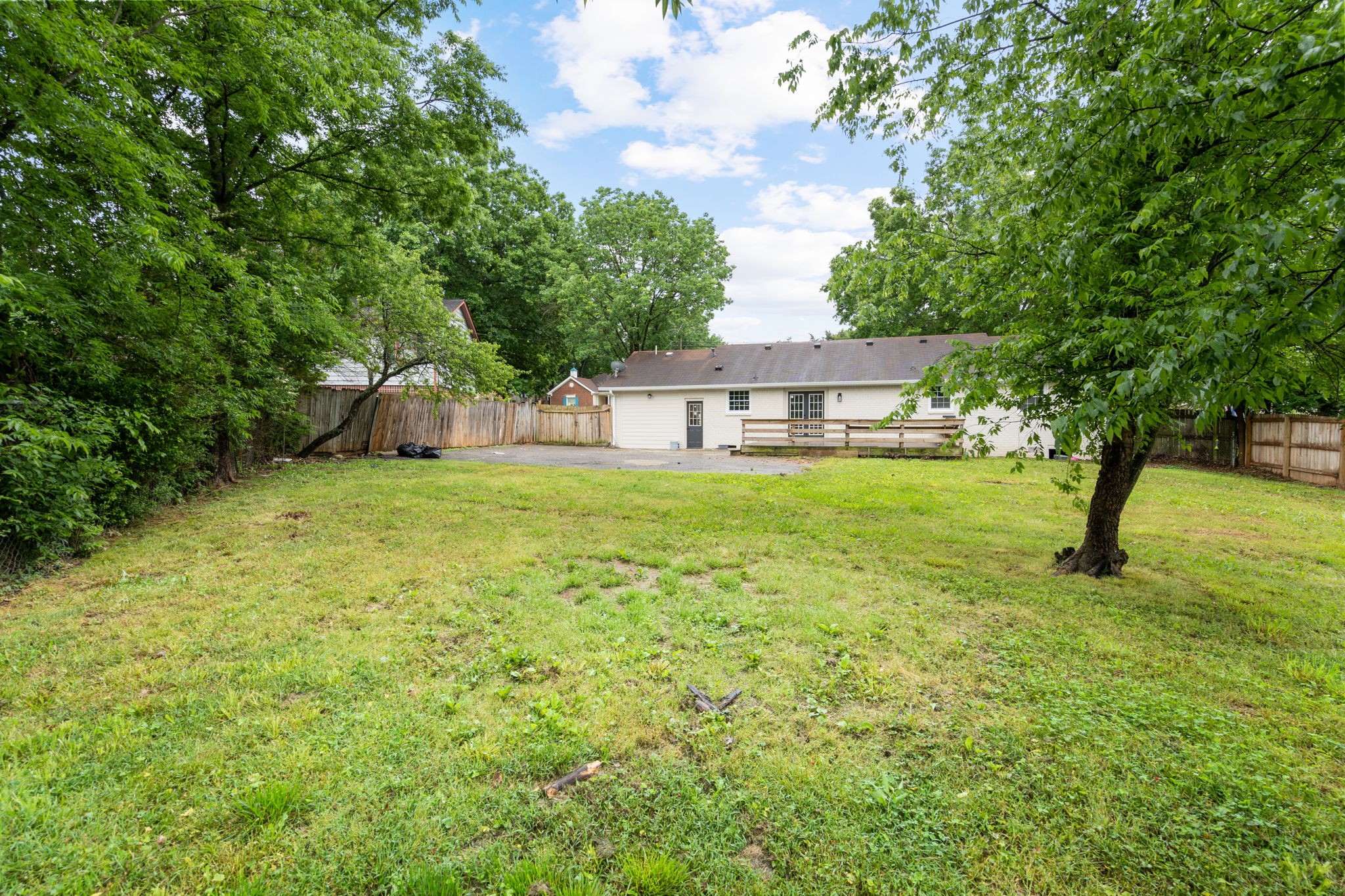 3004 Anderson Road Nashville, TN 37217 - Photo 28 of 28 a house with a garden
