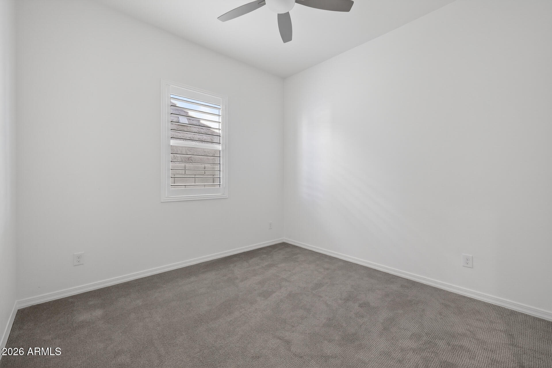 4273 East John Street Gilbert, AZ 85295 - Photo 20 of 42 32)BED 3