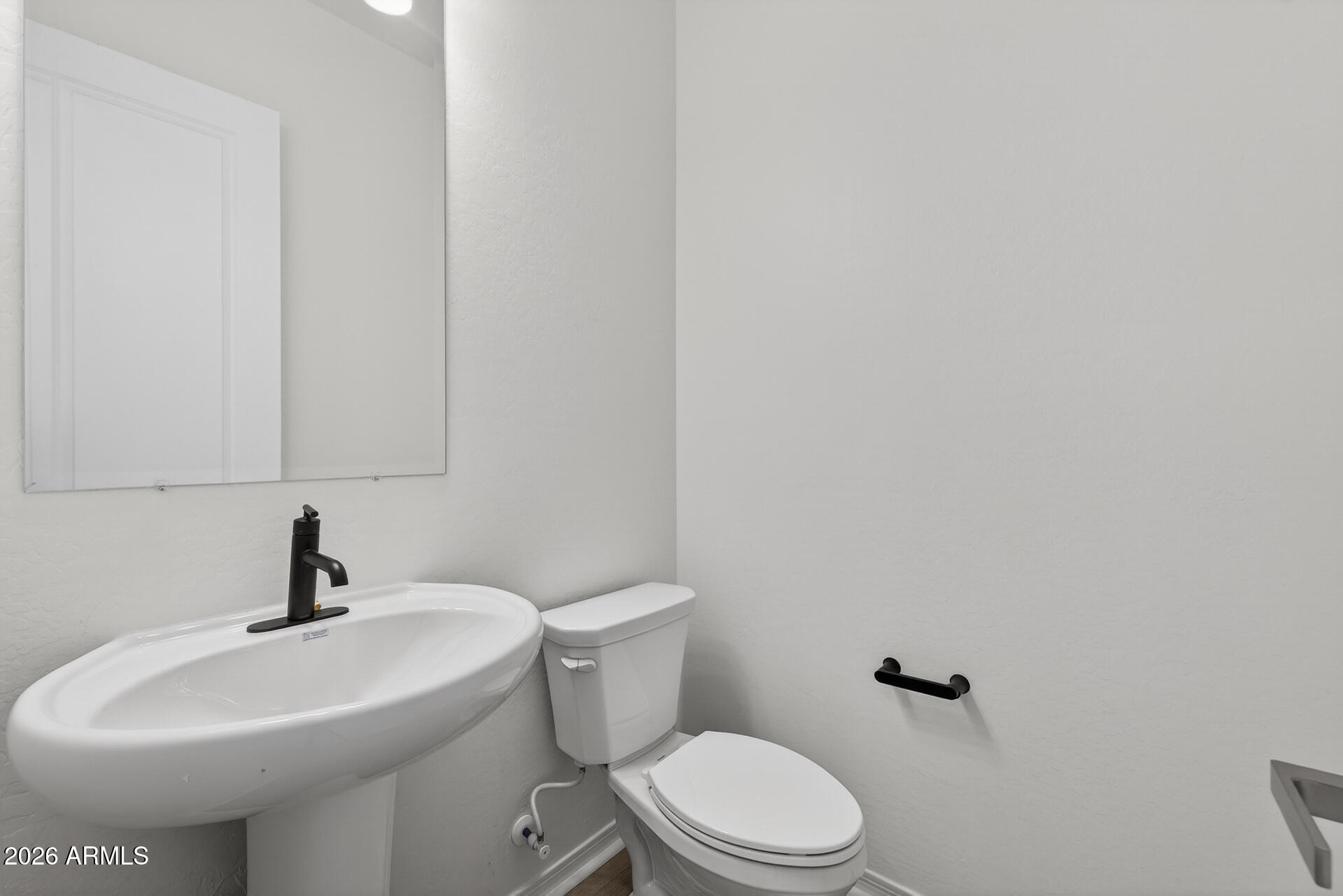 4273 East John Street Gilbert, AZ 85295 - Photo 25 of 42 35)POWDER ROOM