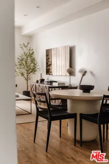 $1,229,000 | 1040 North Spaulding Avenue, Unit 4, West Hollywood, CA 90046