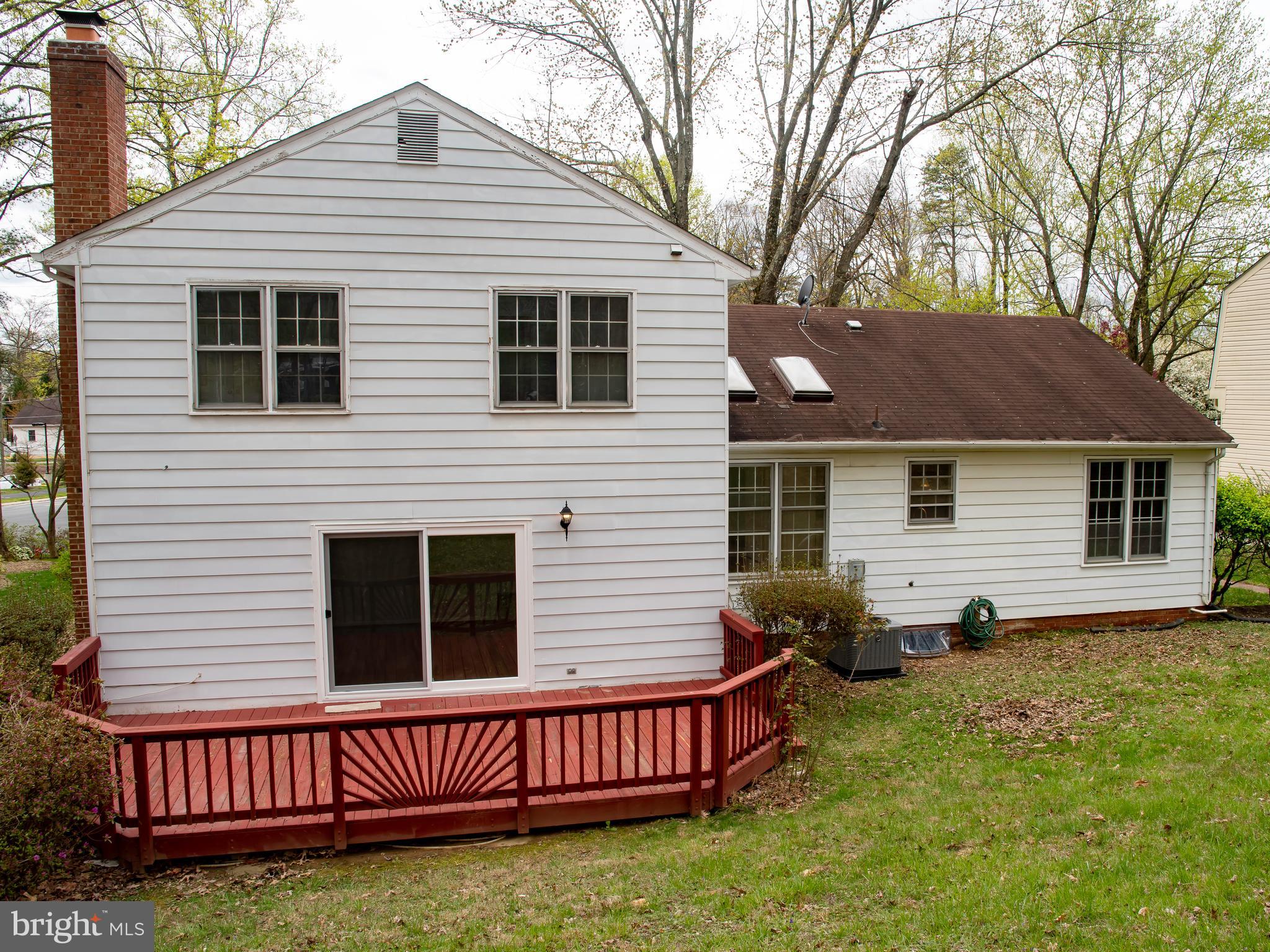 8402 Reflection Lane Vienna, VA 22182 - Photo 22 of 24 Back of House
