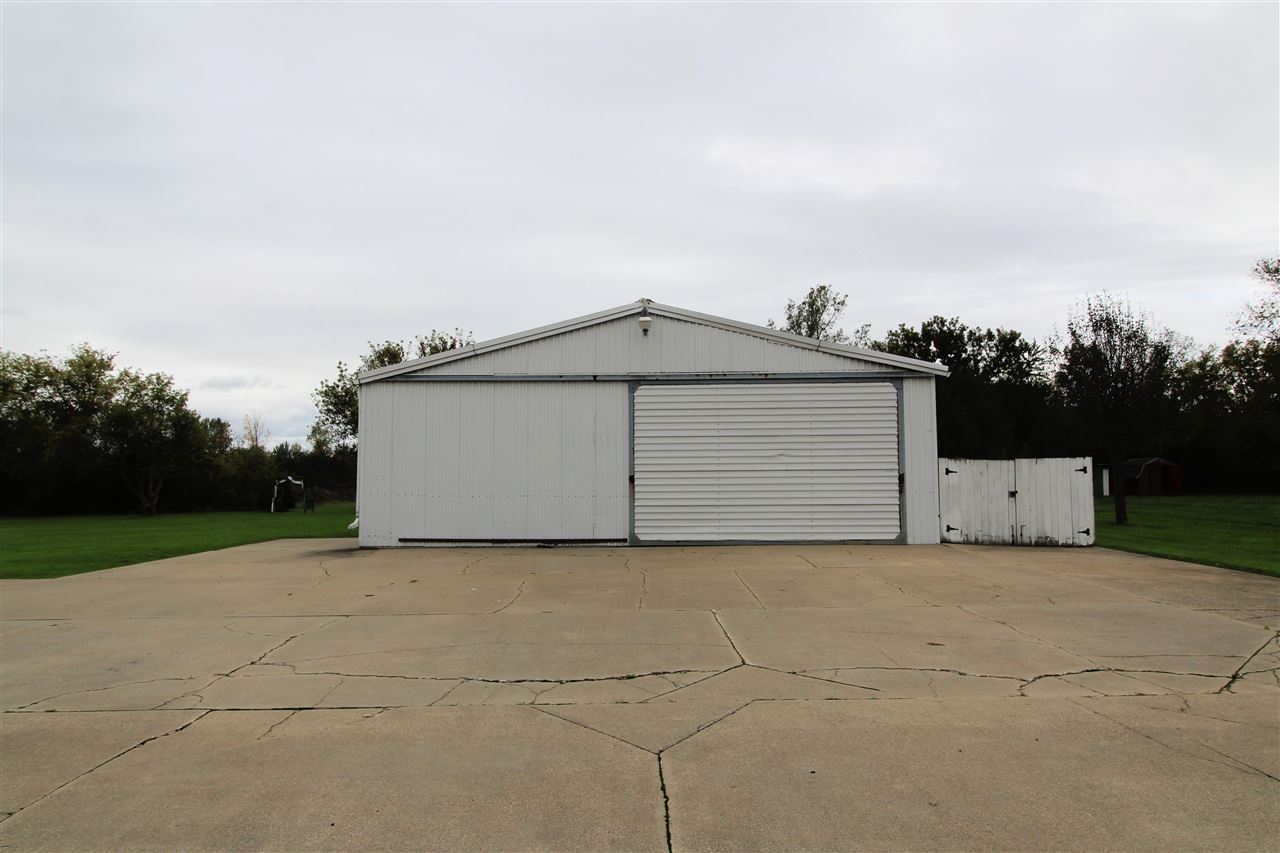 4448 Coldwater Road Mount Morris, MI 48458 - Photo 37 of 40 50057829-36.JPG
