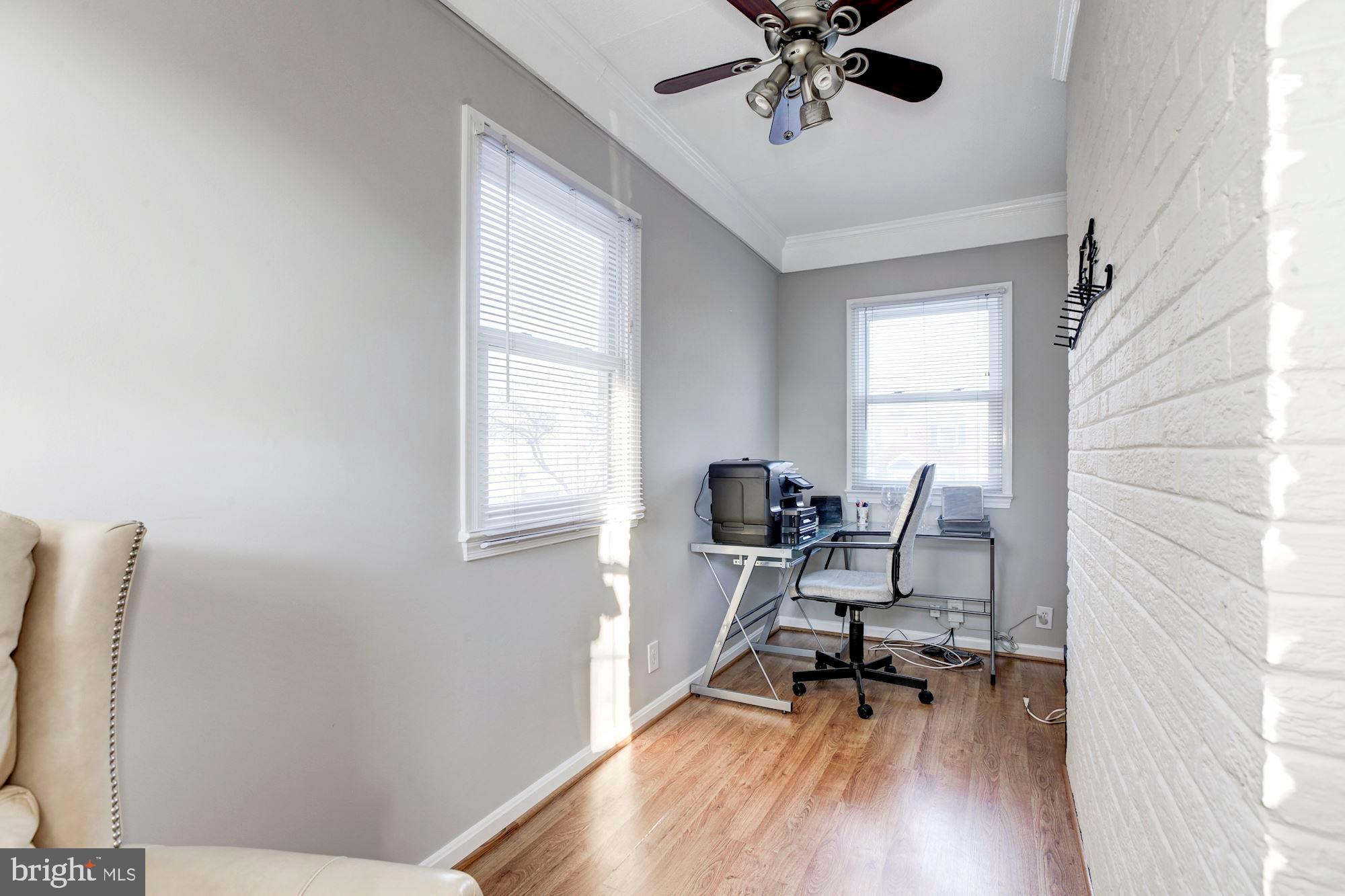 10030 Dallas Avenue Silver Spring, MD 20901 - Photo 13 of 24 Main level office/den off the living room