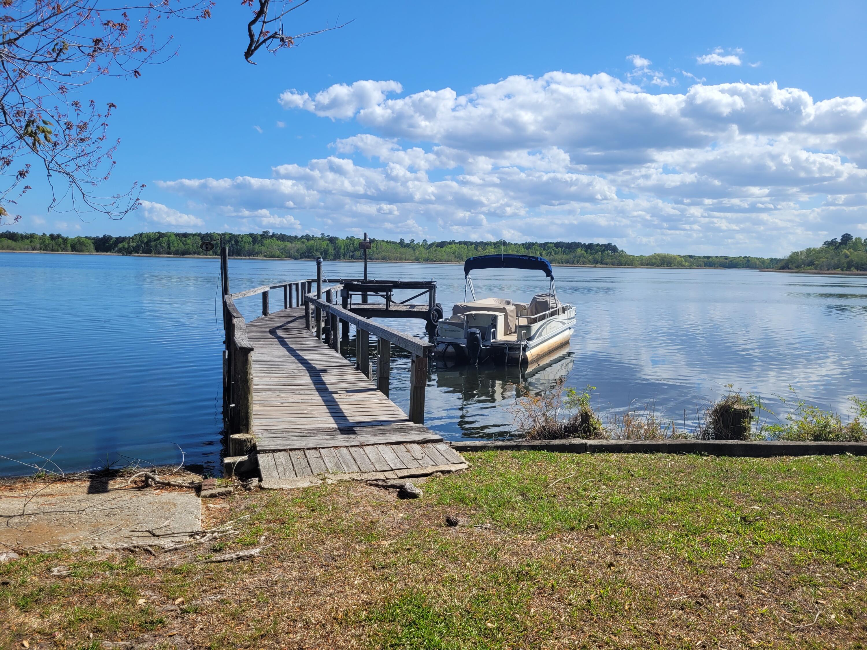 1345 Holland Road Summerton, SC 29148 - Photo 1 of 57
