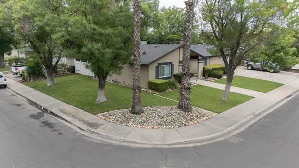 $399,999 | 1120 Shasta Avenue, Modesto, CA 95358