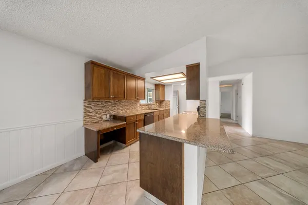 $399,999 | 1120 Shasta Avenue, Modesto, CA 95358