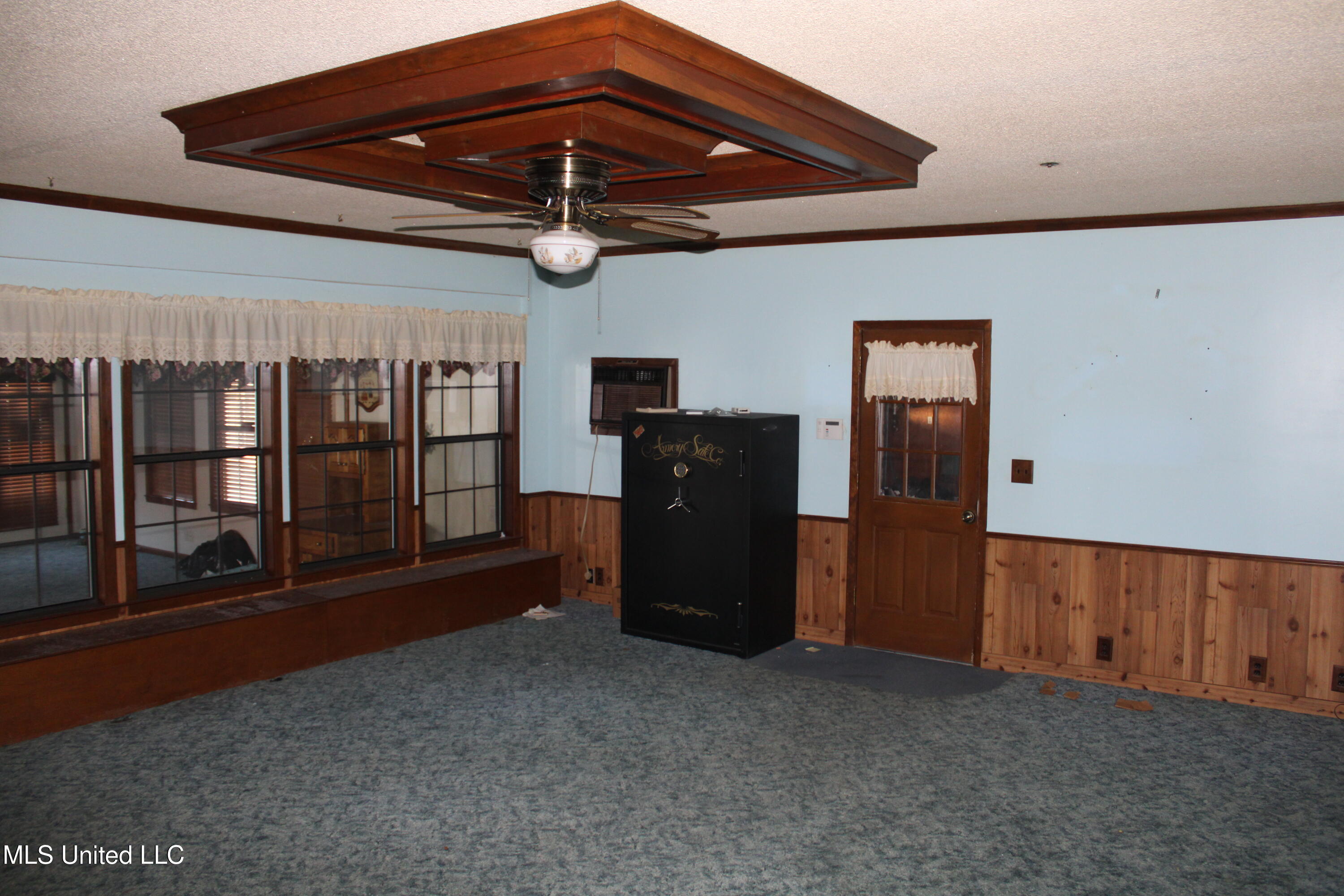 76 Peach Tree Road Byhalia, MS 38611 - Photo 12 of 47 IMG_7034