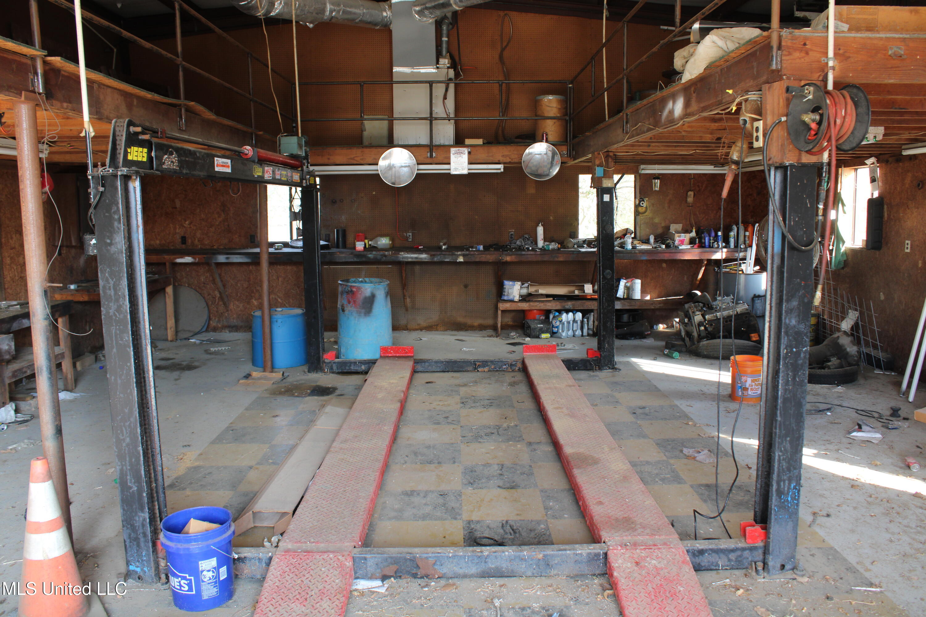 76 Peach Tree Road Byhalia, MS 38611 - Photo 31 of 47 IMG_7013