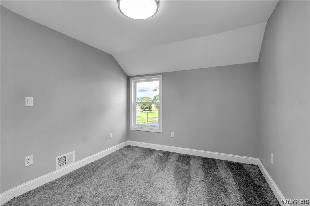 4563 Union Road, Unit RIGHT SIDE Cheektowaga, NY 14225 - Photo 16 of 24