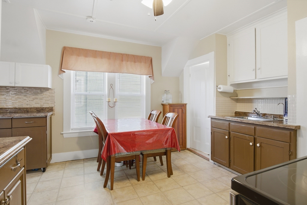 21 Atkins Avenue Lynn, MA 01904 - Photo 22 of 37